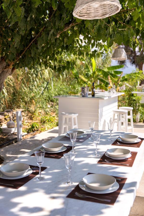 Villa San Dimitrio House On The Beach Logaras Exterior photo